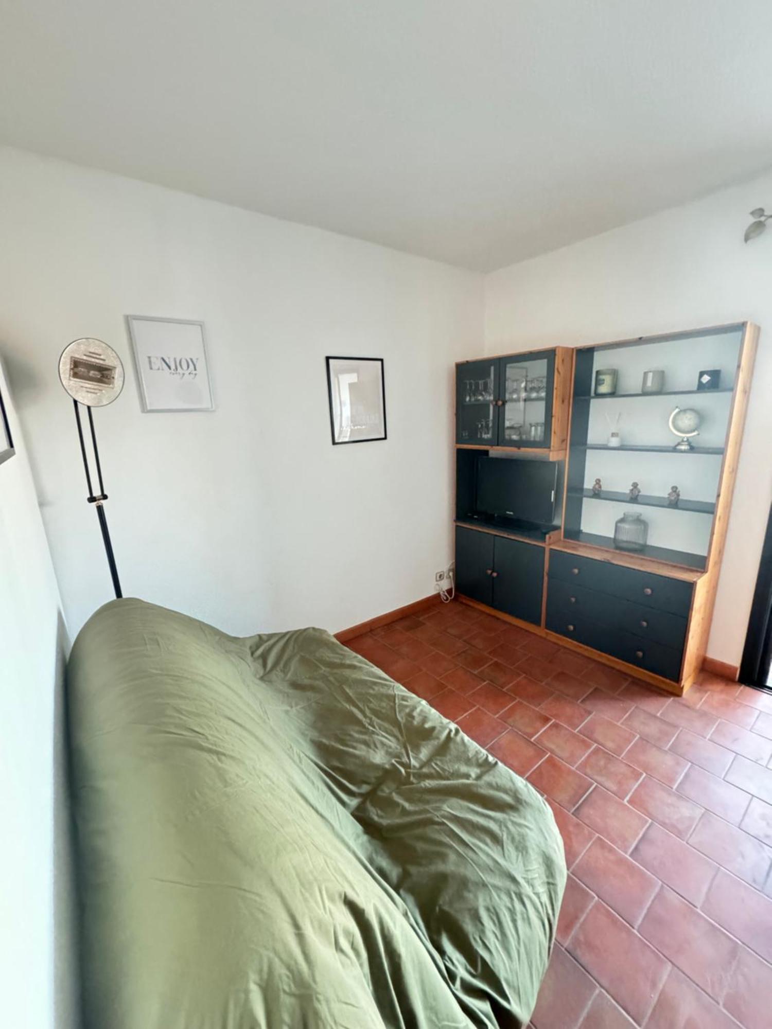 Studio Dans Residence, Piscine Lagon, Tennis Et Aire De Jeux Fréjus Exterior foto